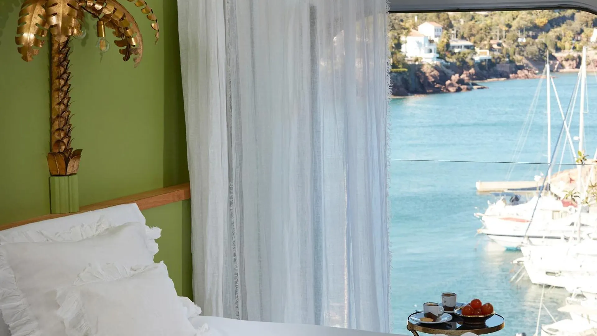 Hotel Chateau De Theoule